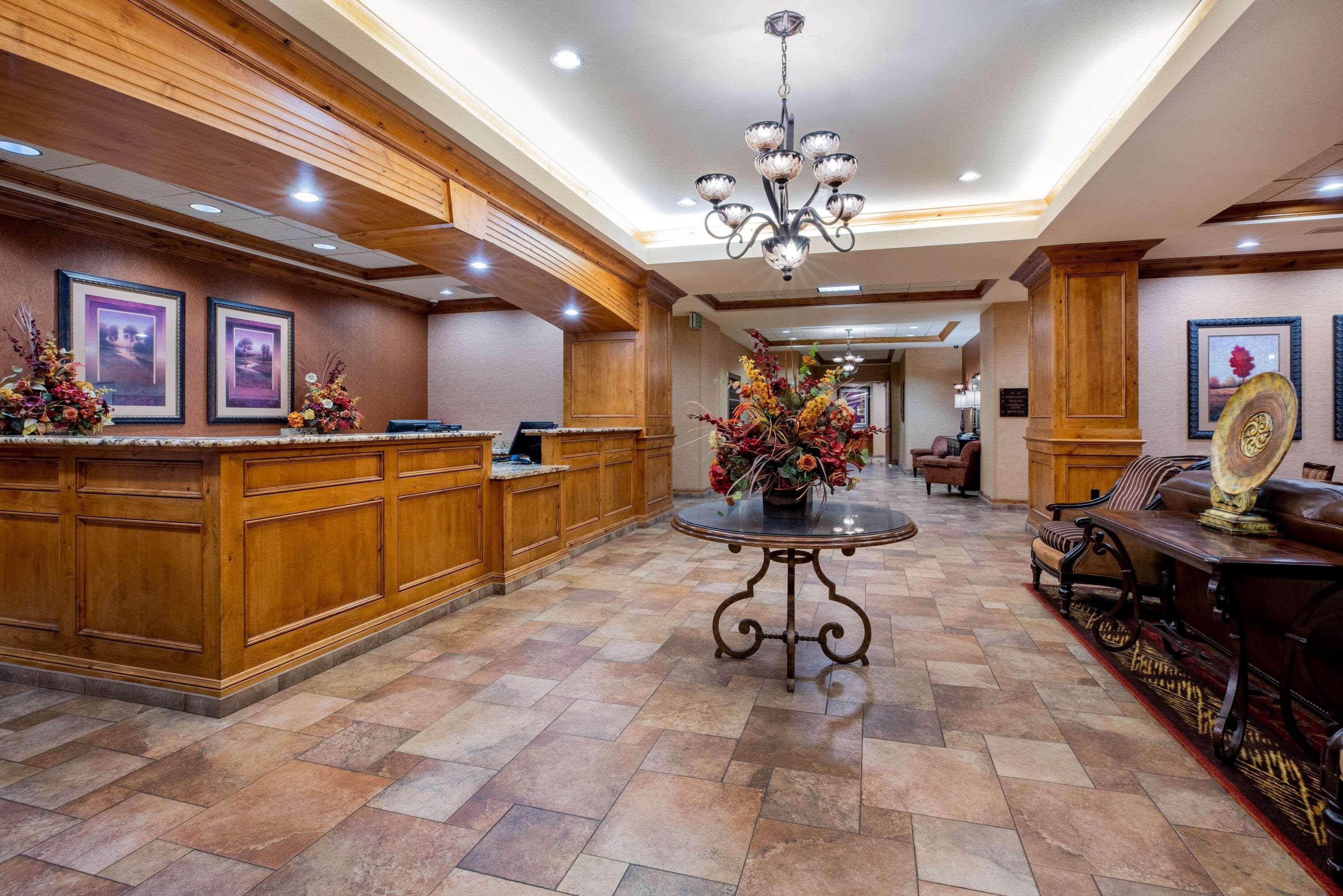 La Quinta By Wyndham טווין פולס מראה חיצוני תמונה