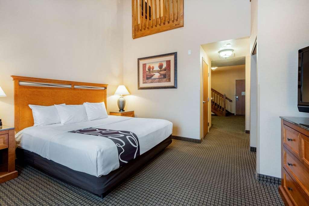 La Quinta By Wyndham טווין פולס חדר תמונה